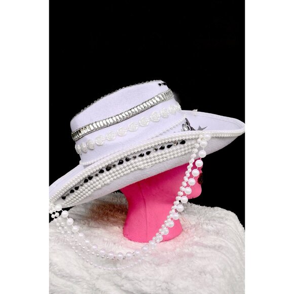 Classy Silver Cowgirl Hat main image 4